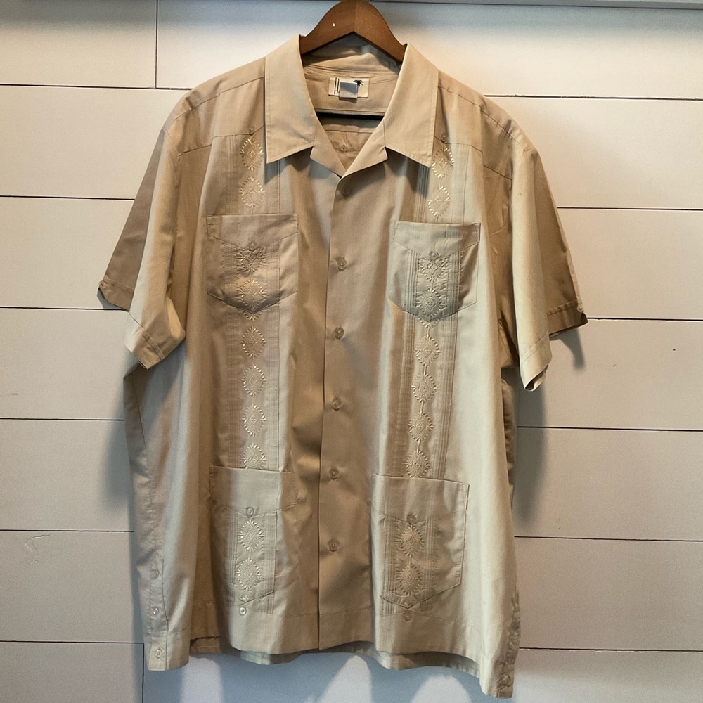 Vintage Havana • Cuban Guayabera Shirt •  XXL